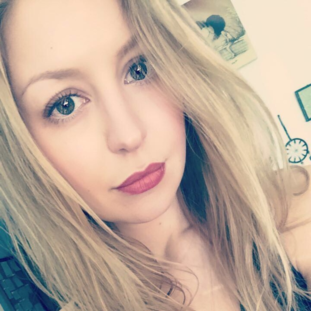 Meet your Posher, Jillian